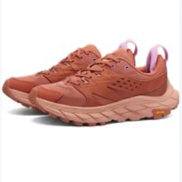 HOKA
WOMEN'S ANACAPA BREEZE LOW RETAIL PRICE 
$169.99 USD - Picture 2 of 8